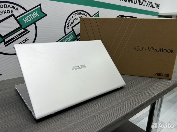 Идеал игровой ультрабук Asus i3-8130 MX150 SSD iPS