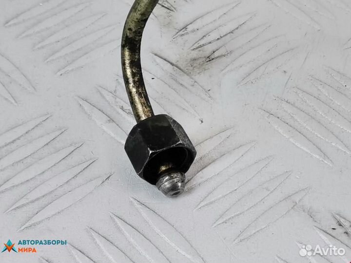 Трубка топливная Renault Master 2 2003 8200745136