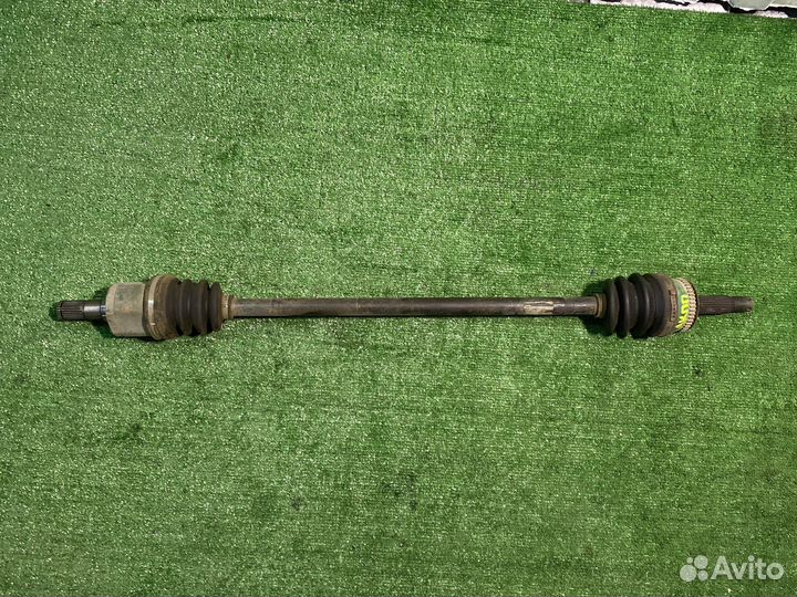 Привод правый на hyundai accent АКПП