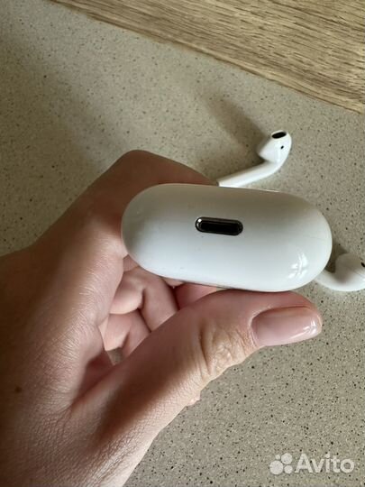 Беспроводные наушники apple airpods 2