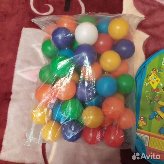 Детская палатка с шариками