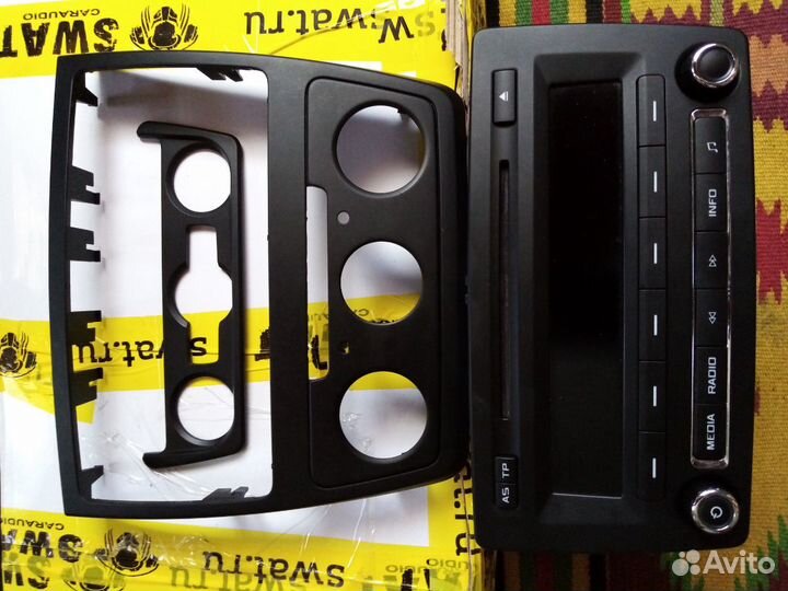 Авто магнитолу