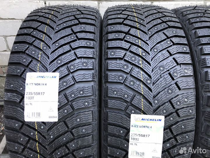 Michelin X-Ice North 4 235/55 R17