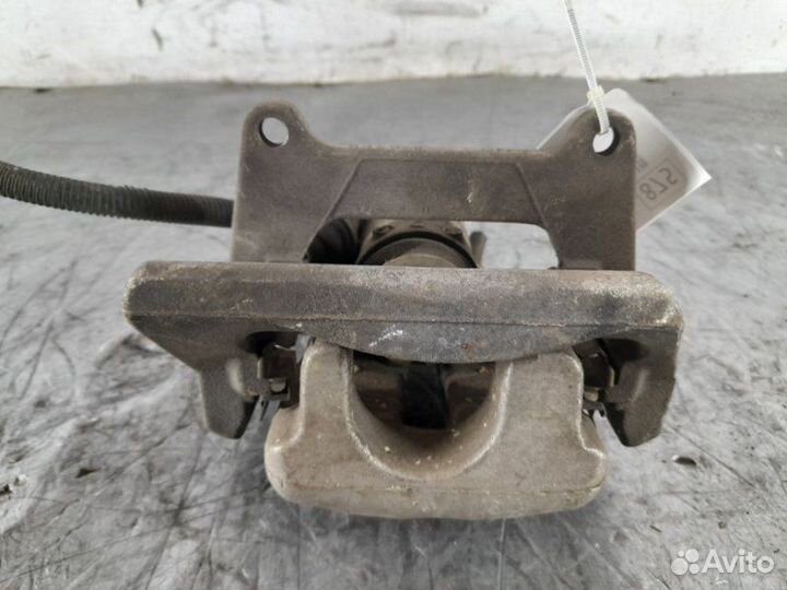 Суппорт тормозной задний левый Audi A8 D2