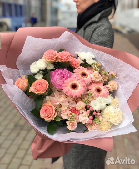 Доставка цветов и букетов