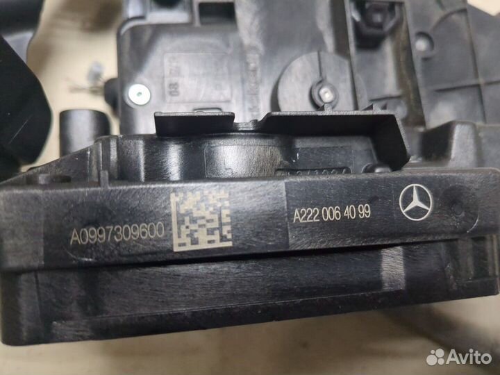 Замок двери Mercedes C W205 2018, 2020