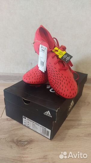 Футбольные бутсы adidas predator. Размер 40-41