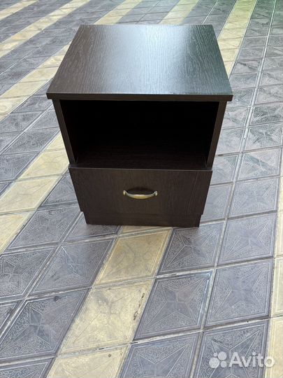 Тумба прикроватная бу