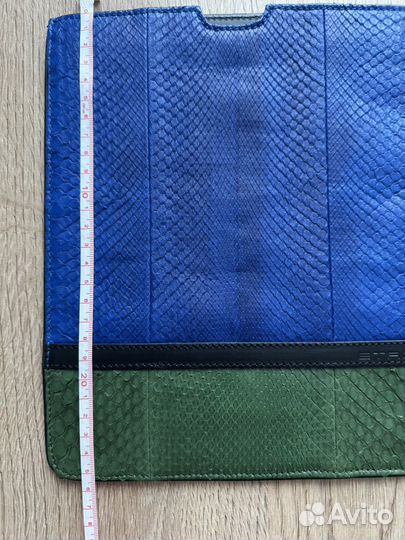 Чехол для iPad бренда Etro из кожи питона, новый