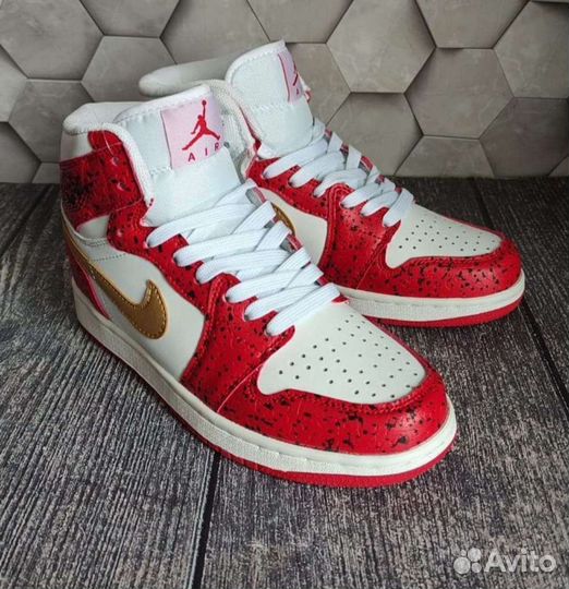 Кроссовки женские nike AIR jordan retro