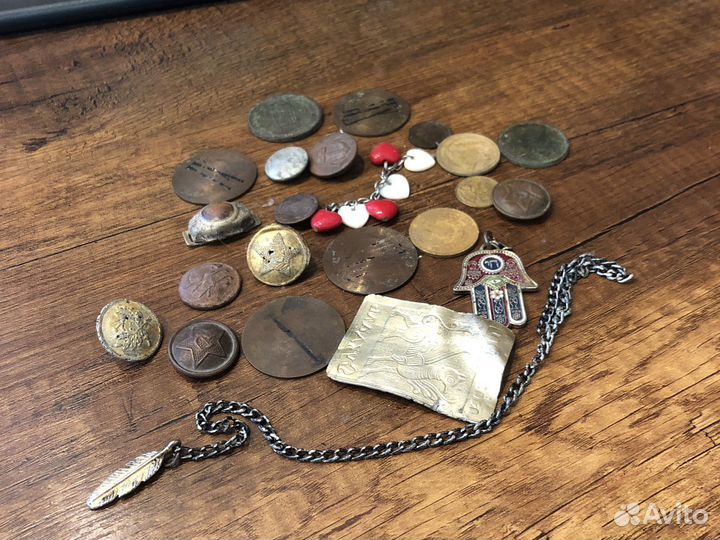 Значки, монеты и цепочки СССР