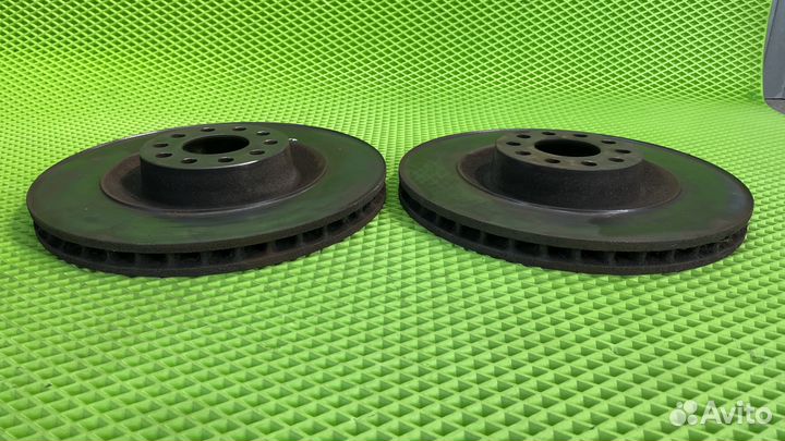 Тормозной диск передний Audi A8 D3 (4E) 2002-2010