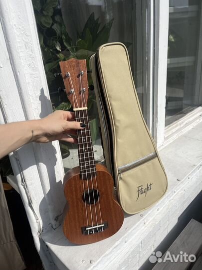 Укулеле flight новая
