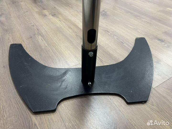 Стойка для телевизора напольная