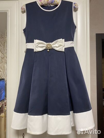 Платье для девочки нарядное