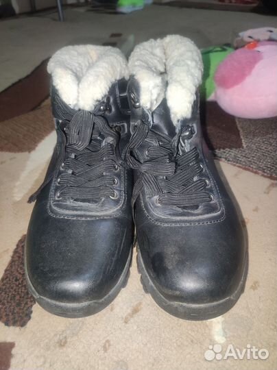 Ботинки женские 38 размер