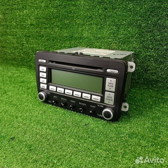 Магнитола Volkswagen Golf 5 2007 1K0035180H