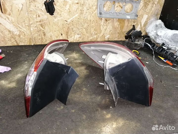 Фонарь задний Ford Mondeo 4 Универсал дорест