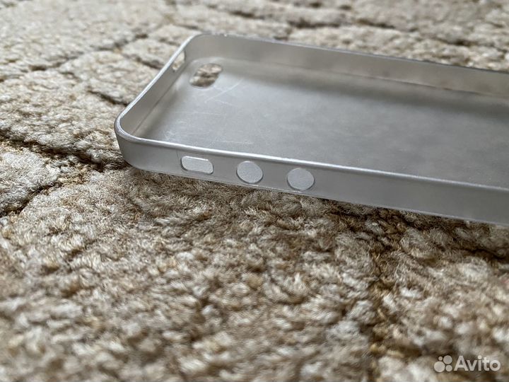 Чехол на iPhone 5 5S SE