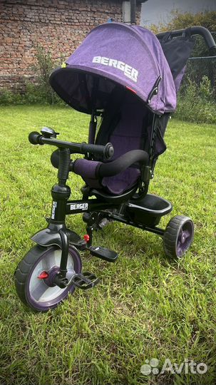 Детский трехколесный велосипед