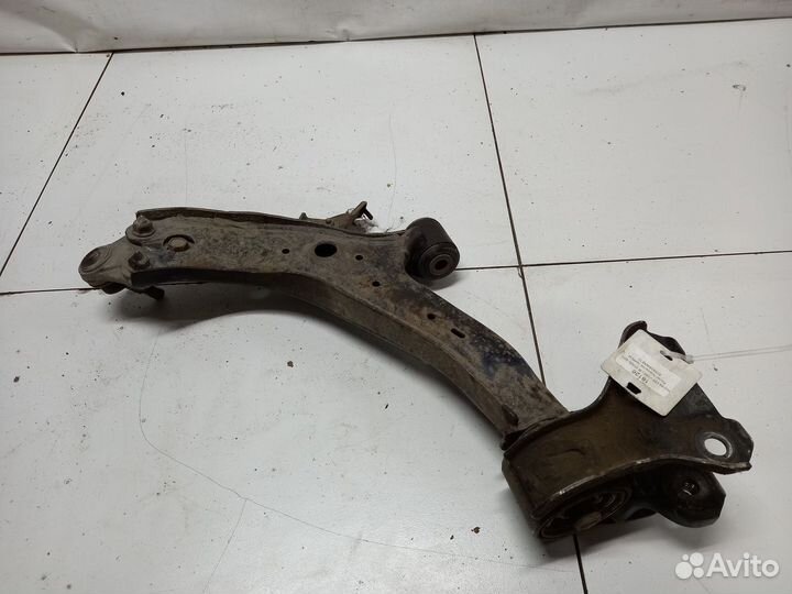 Honda CR-V (RE) III рычаг передний правый