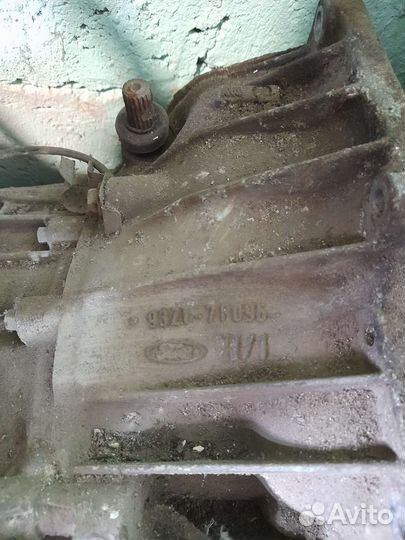 Ford Mondeo I Коробка передач