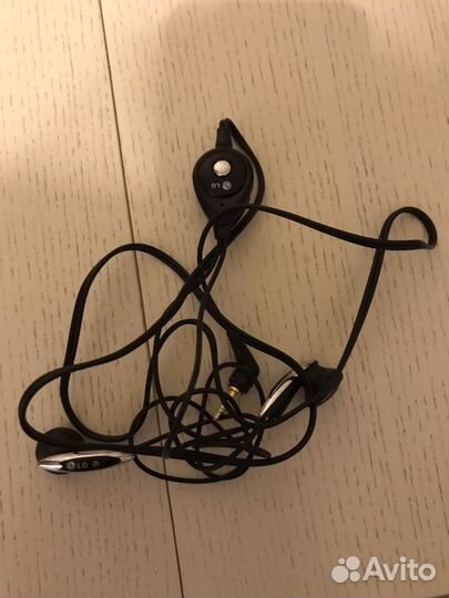 Наушники (гарнитура)