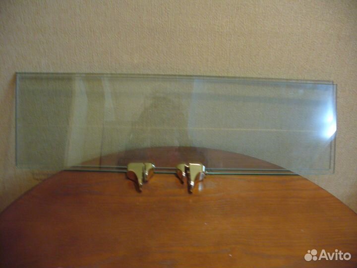 5 стеклянных полок с креплениями-новые