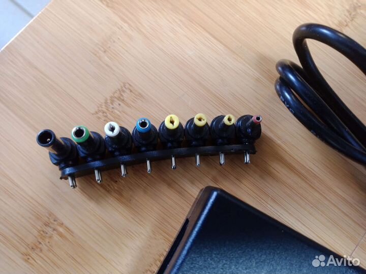 Адаптер блок питания зарядка для ноутбука