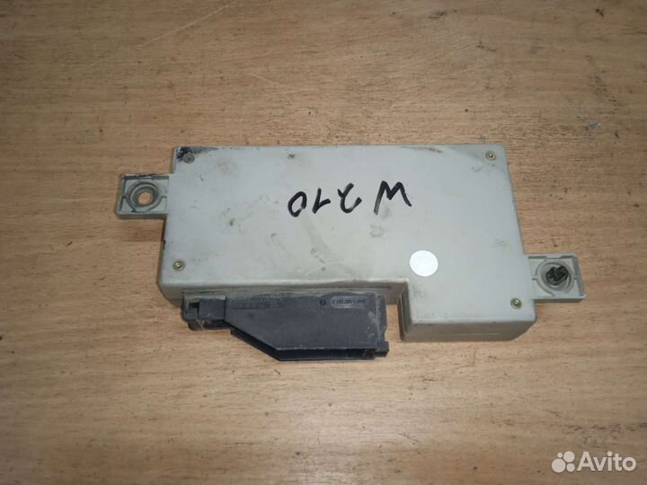 Блок управления сигнализацией Mercedes w210