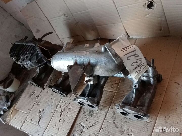 Впускной коллектор Ваз 2114 15