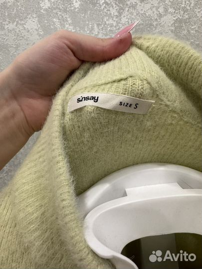 Свитер женский очень мягкий