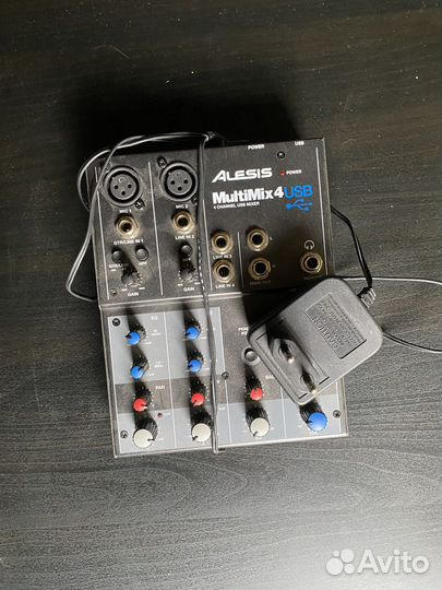 Микшер Alesis MultiMix 4USB