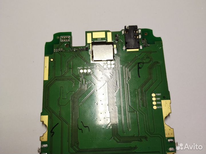 Запчасть от телефона Micromax Q402