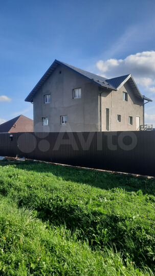 Дом 300 м² на участке 10 сот.