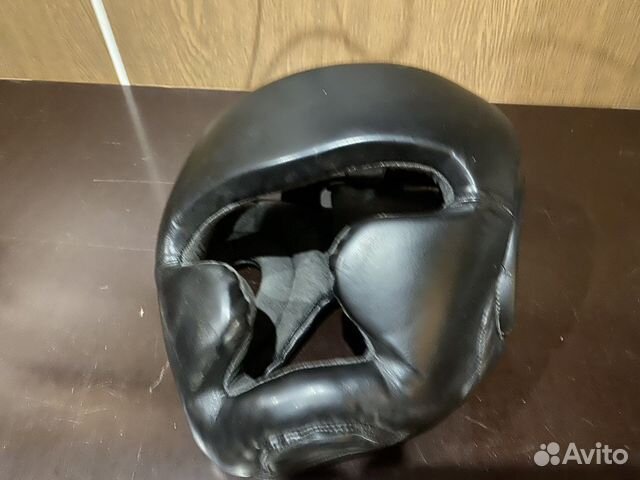Шлем для единоборств