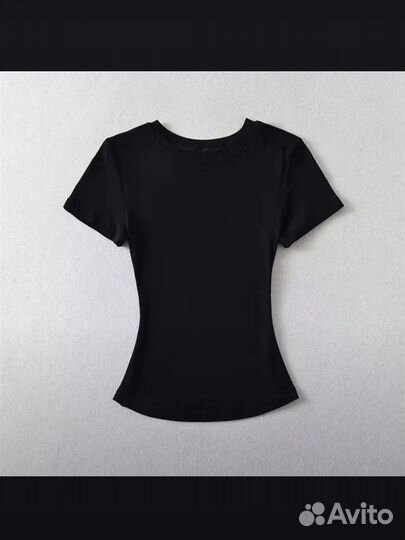 Skims футболка