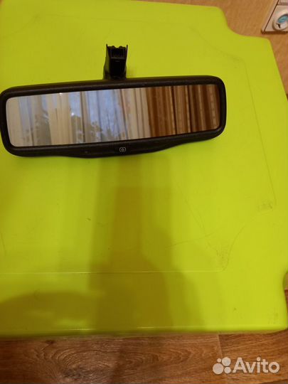 Зеркало заднего вида с монитором Киа