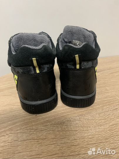 Ботинки детские 26 размер