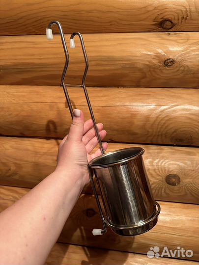 Подвесная полка и подвес для бутылки