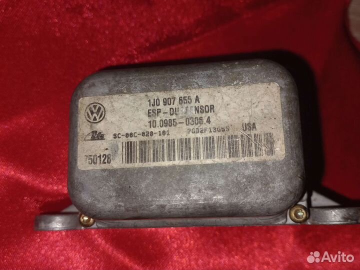 Датчик ускорения Volkswagen Skoda Seat