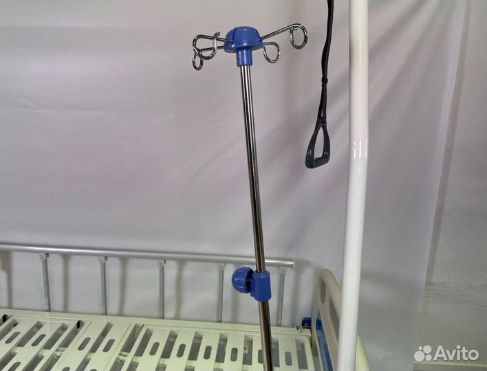 Медицинская кровать функциональная для лежачих бол