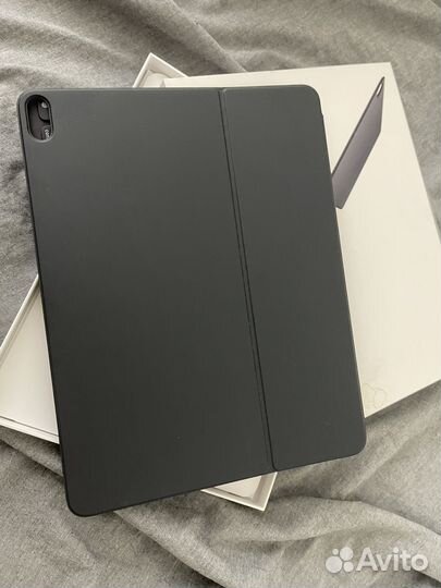 Apple smart keyboard folio 12.9 iPad Pro