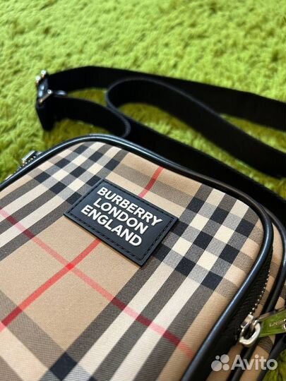 Сумка Burberry London England Bag