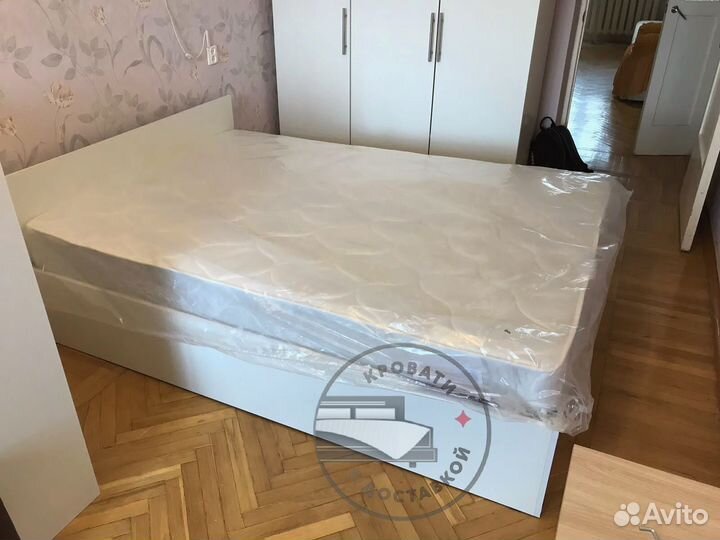 Кровать двухспальная