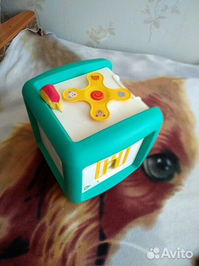 Кубик развивающий