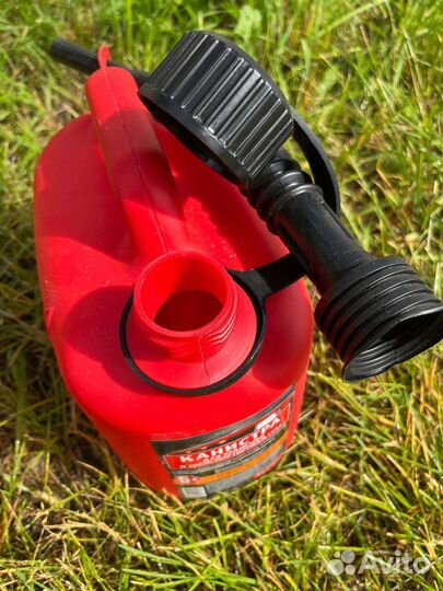 Канистра пластиковая 5 литров