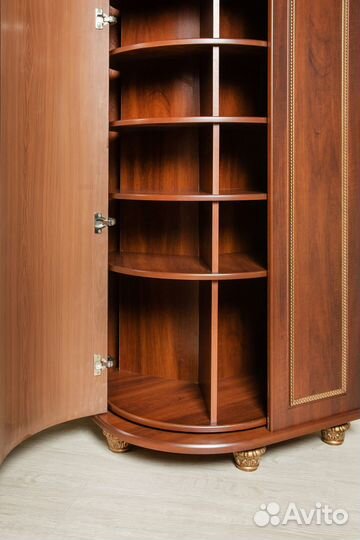 Обувница с необычным крутящимся меха-ом код (001)