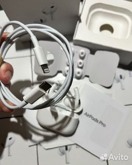 Наушники Apple AirPods Pro 2