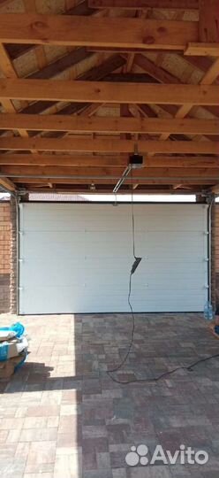 Подъёмные гаражные ворота